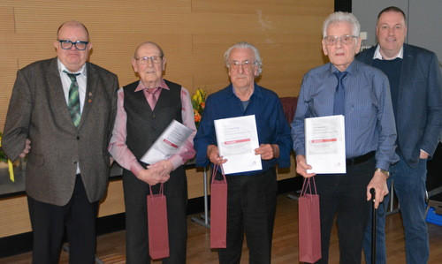 Ehrungen bei der Hauptversammlung des Chorverband